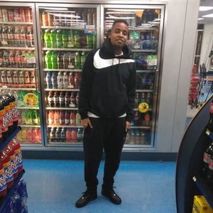 Meet your Posher, Rayful